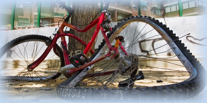 Сломанный велосипед